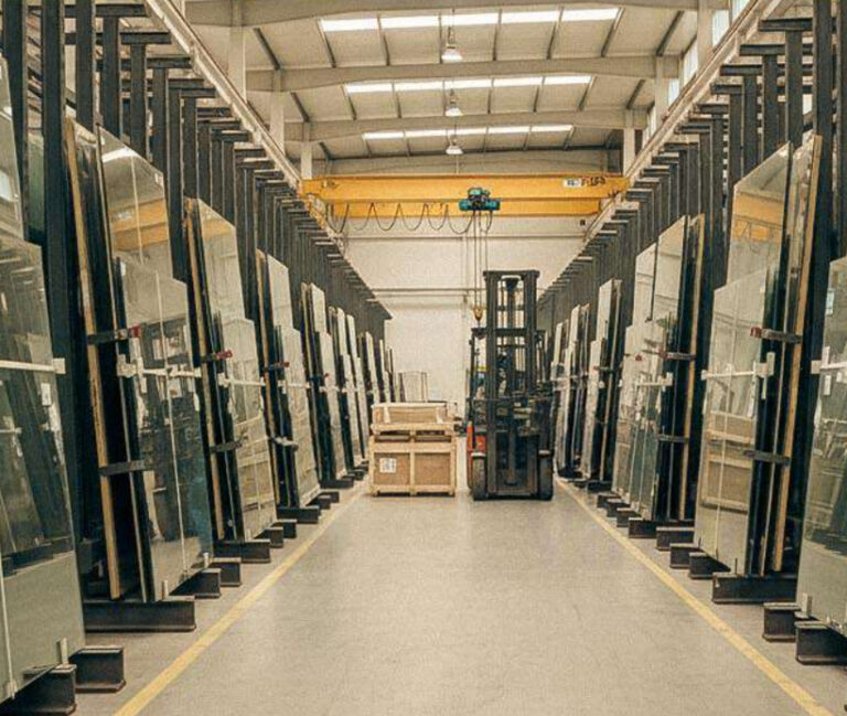 Latest Trends in Glass Design for Interiors in 2026